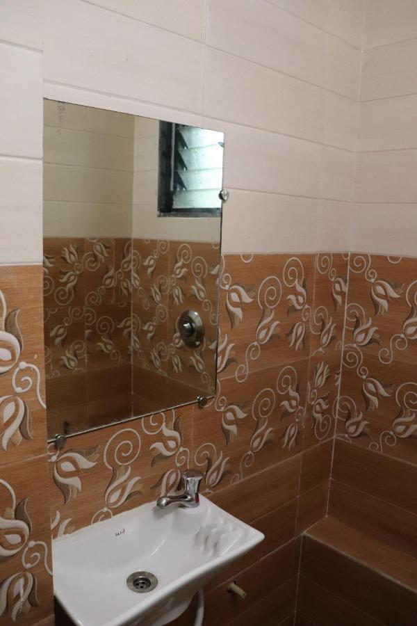 Hotel Sun Shine Ābu Road 外观 照片