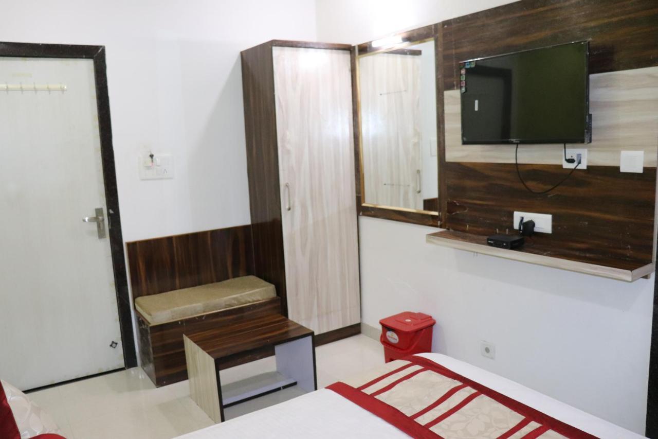 Hotel Sun Shine Ābu Road 外观 照片